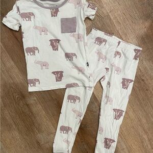 Kyte Elephant Print Pajamas - Purple and White